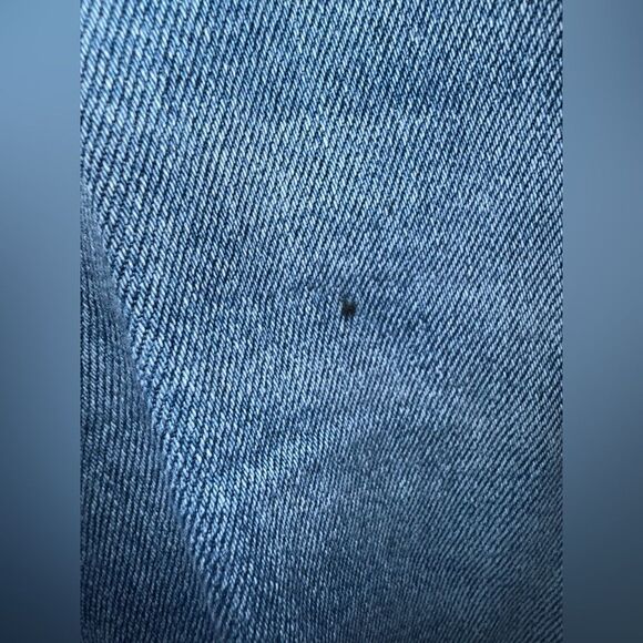 BDG Light Blue Non Distressed Medium Wash “Girlfriend High-Rise Cropped” size 27 - Picture 3 of 11